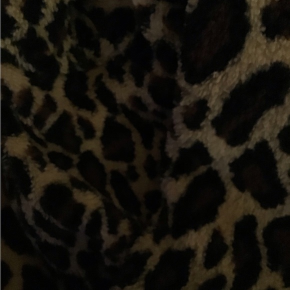 Bathrobe - Picture 2 of 2